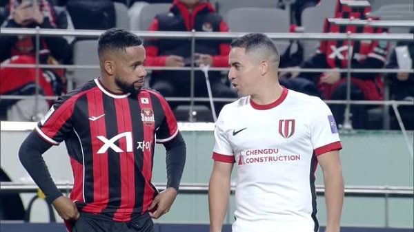 科银宏泰 0-0，成都蓉城亚冠客场全身而退，罗慕洛伤退 费利佩单刀破门被吹